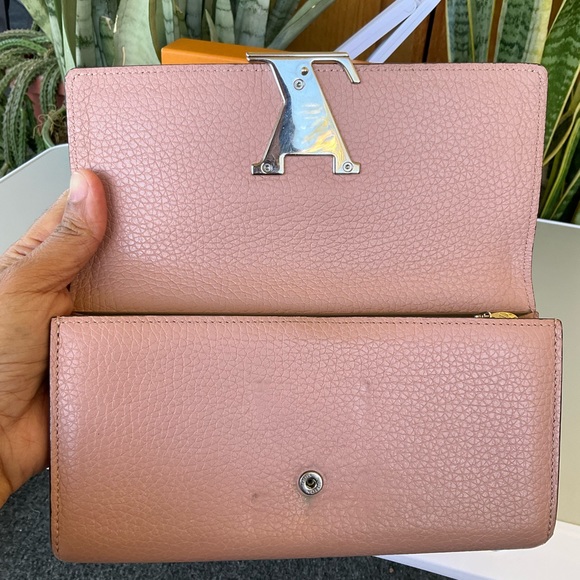 Louis Vuitton Capucines Long Wallet - Picture 5 of 7